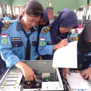 Praktek Mapel Informatika